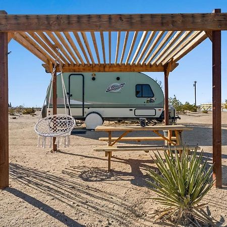 Jt Village Campground - Lil Miss Daisy Joshua Tree Eksteriør billede